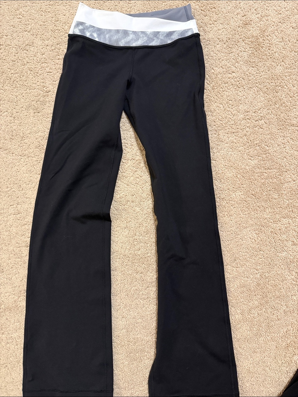 lululemon athletica Black Leggings with Light Gray Inner Waistband